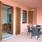Apartamento Baia Fiorita