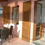 Baia Fiorita Apartamento