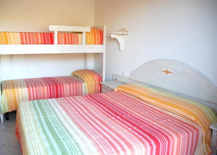 Baia Fiorita Lägenhet Porto Azzurro