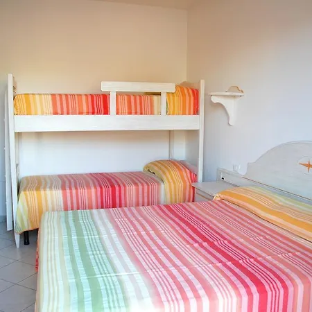 Baia Fiorita * 포르투 아주로