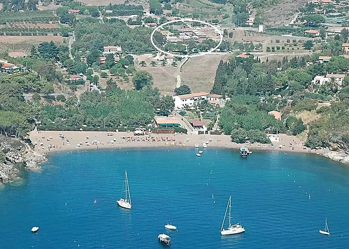 Baia Fiorita アパート *